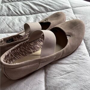 New Women’s Taupe Slip-On Ballet Flats
